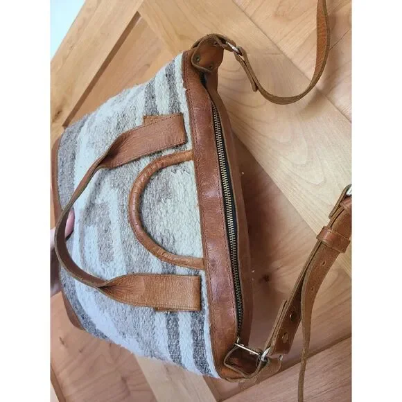 Woven + Hyde Southwestern Leather Cowgirl Western Festival Purse Handbag Fringe - Picture 4 of 10